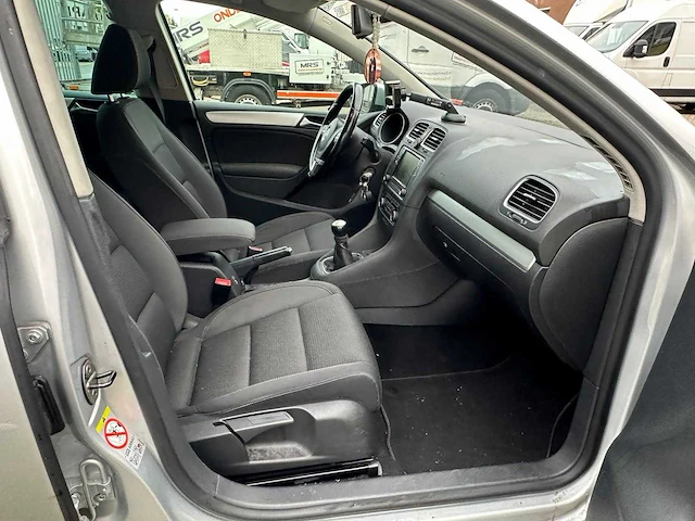 Volkswagen - 2011 - golf - 1.2 tsi trendl.bluem - personenauto - afbeelding 22 van  30