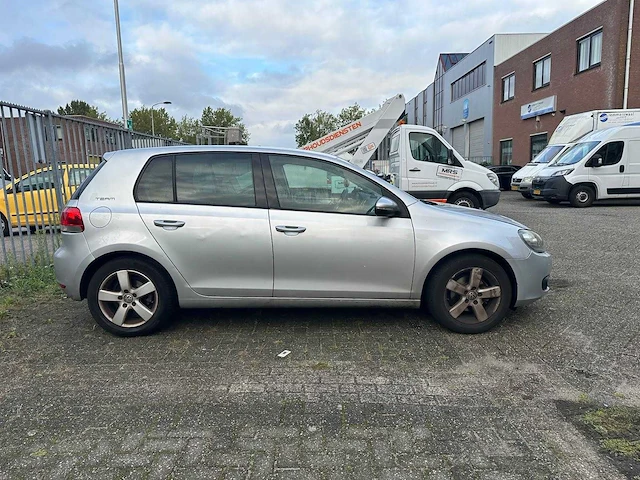 Volkswagen - 2011 - golf - 1.2 tsi trendl.bluem - personenauto - afbeelding 27 van  30