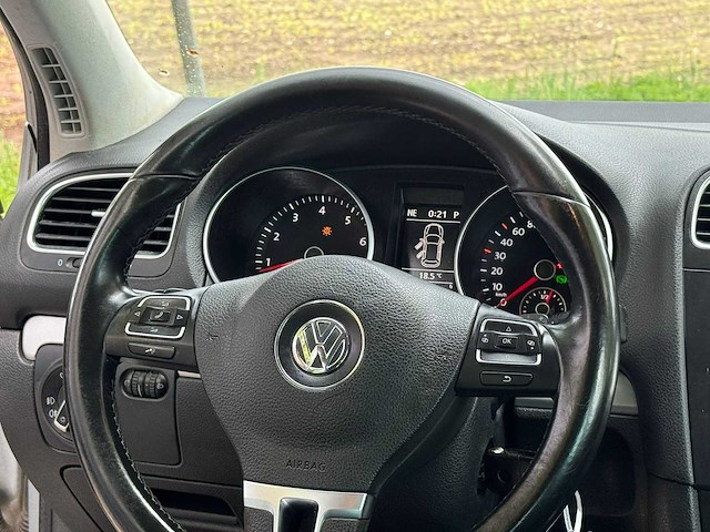 Volkswagen - 2011 - golf - 1.4 tsi highline - automaat - 79-nzf-3 - personenauto - afbeelding 3 van  19