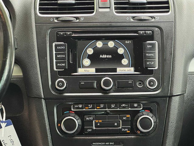 Volkswagen - 2011 - golf - 1.4 tsi highline - automaat - 79-nzf-3 - personenauto - afbeelding 8 van  19