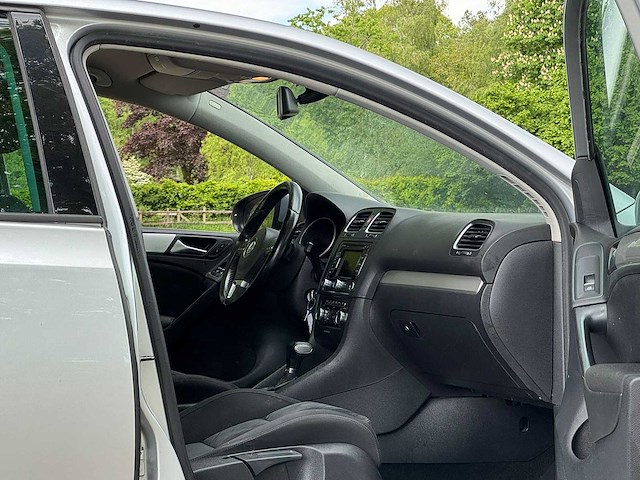 Volkswagen - 2011 - golf - 1.4 tsi highline - automaat - 79-nzf-3 - personenauto - afbeelding 10 van  19