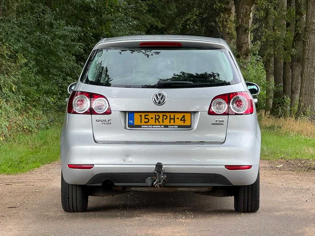 Volkswagen - 2011 - golf plus - 1.2 tsi comfl.bluem - personenauto - afbeelding 17 van  20