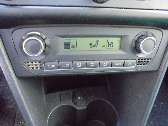 Volkswagen - 2011 - polo - 1.2 tdi bl.m. comfl. - 07-rjd-8 - afbeelding 10 van  11