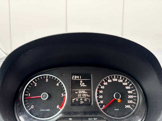 Volkswagen - 2011 - polo - 1.2 tdi bl.m. comfl. - 82-rlt-8 - afbeelding 3 van  16