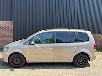 Volkswagen - 2011 - touran - 1.4 tsi comfortline - personenauto - afbeelding 1 van  28