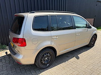 Volkswagen - 2011 - touran - 1.4 tsi comfortline - personenauto - afbeelding 13 van  28