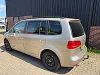 Volkswagen - 2011 - touran - 1.4 tsi comfortline - personenauto - afbeelding 26 van  28