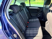 Volkswagen - 2012 - golf - 1.2 tsi highl. bluem - personenauto - afbeelding 30 van  52