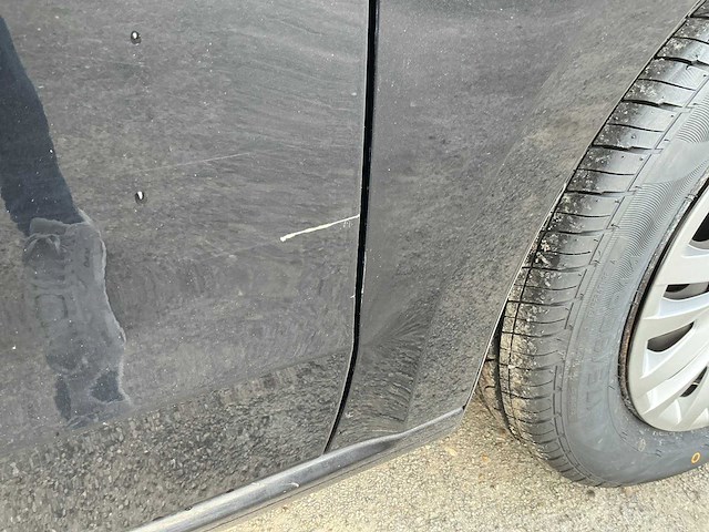 Volkswagen - 2012 - up! - 1.0 take up! bluem. - personenauto (02-xnd-9) - afbeelding 19 van  27