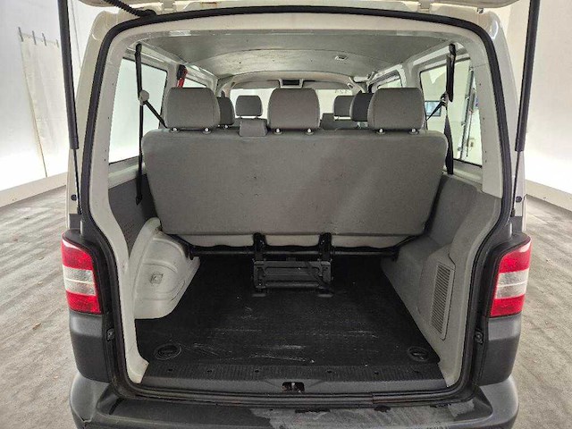 Volkswagen - 2013 - 9 -peroons - transporter kombi - 2.0 tdi l1h1 tr.base - personenauto - afbeelding 6 van  14