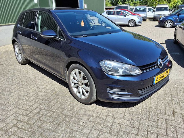 Volkswagen - 2013 - golf - 1.2 tsi trendline - personenauto - afbeelding 15 van  21
