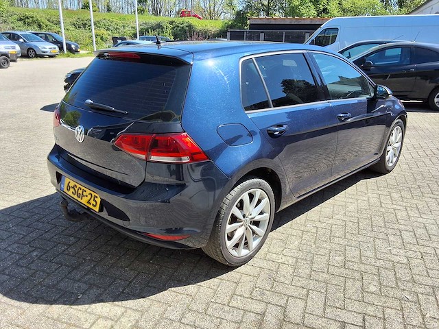 Volkswagen - 2013 - golf - 1.2 tsi trendline - personenauto - afbeelding 17 van  21