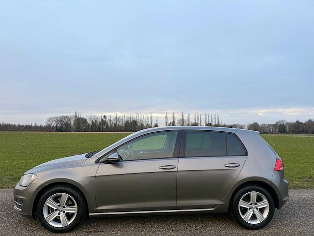 Volkswagen - 2013 - golf - 1.4 tsi highline - 9-kpd-82 - afbeelding 8 van  9