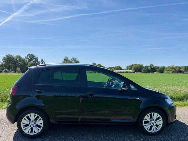 Volkswagen - 2013 - golf plus - 1.2 tsi highline - g-095-vr - personenauto - afbeelding 9 van  13