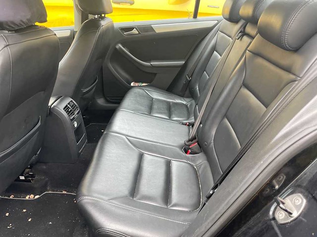 Volkswagen - 2013 - jetta - automaat - 1.4 tsi hybr highl - personenauto - afbeelding 13 van  15