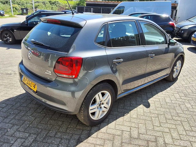 Volkswagen - 2013 - polo - volkswagen polo 1.2 tsi - afbeelding 12 van  16