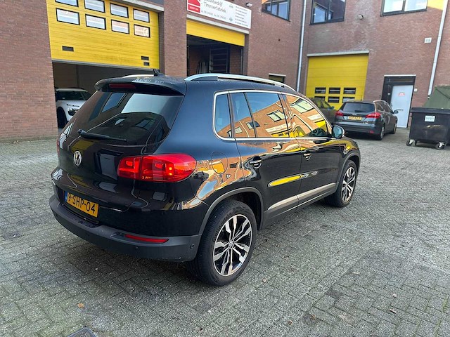 Volkswagen - 2013 - tiguan - 2.0 tsi sport&st.4m - automaat - personenauto - afbeelding 16 van  20