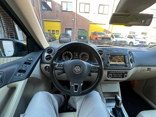 Volkswagen - 2013 - tiguan - 2.0 tsi sport&st.4m - automaat - personenauto - afbeelding 4 van  22