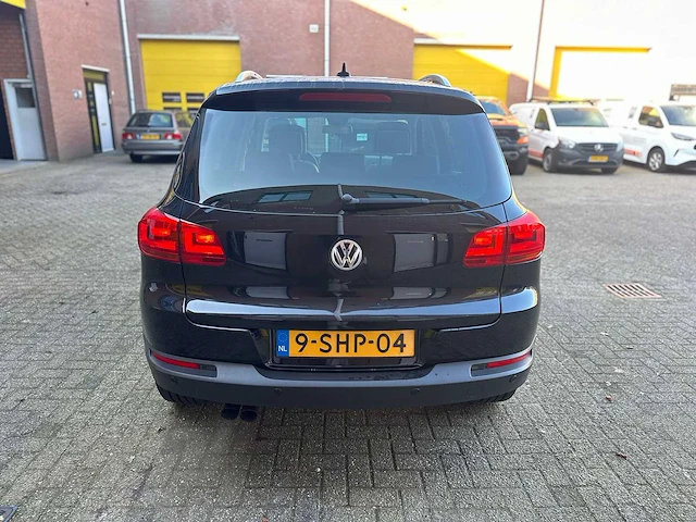 Volkswagen - 2013 - tiguan - 2.0 tsi sport&st.4m - automaat - personenauto - afbeelding 17 van  22