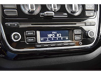 Volkswagen - 2013 - up! - 1.0 high up! bluem. - 4-kjf-61 - afbeelding 6 van  23