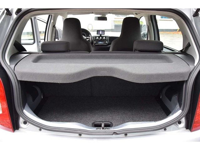 Volkswagen - 2013 - up! - 1.0 high up! bluem. - 4-kjf-61 - afbeelding 14 van  23