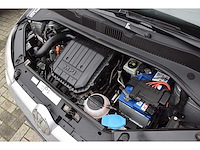 Volkswagen - 2013 - up! - 1.0 high up! bluem. - 4-kjf-61 - afbeelding 15 van  23