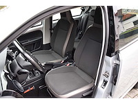 Volkswagen - 2013 - up! - 1.0 high up! bluem. - 4-kjf-61 - afbeelding 22 van  23