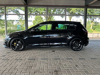 Volkswagen - 2013 -golf - 1.2 tsi highline - gti uitrusting marge auto - afbeelding 26 van  31