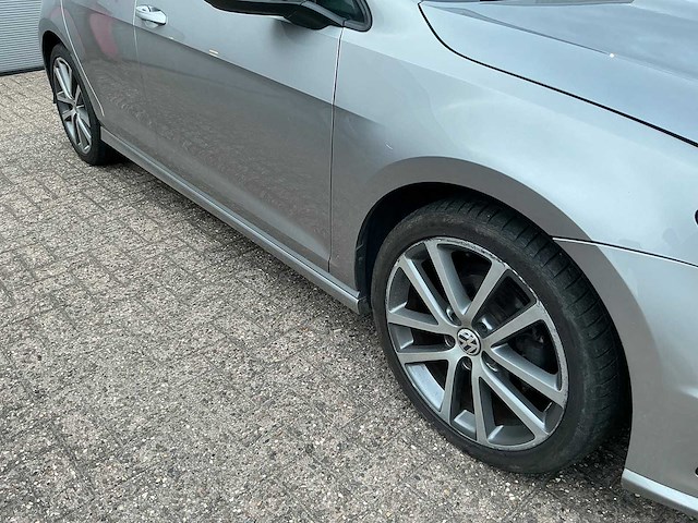 Volkswagen - 2014 - golf - 1.6 tdi highline - personenauto - afbeelding 3 van  19