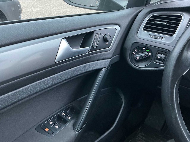 Volkswagen - 2014 - golf - 1.6 tdi highline - personenauto - afbeelding 6 van  19