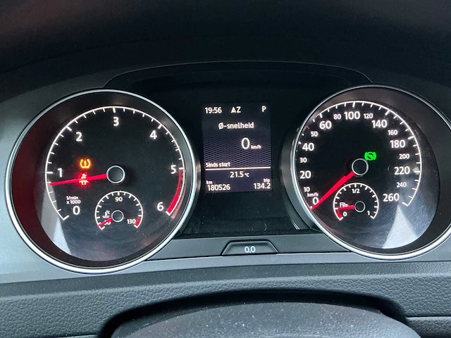 Volkswagen - 2014 - golf - 1.6 tdi highline - personenauto - afbeelding 7 van  19