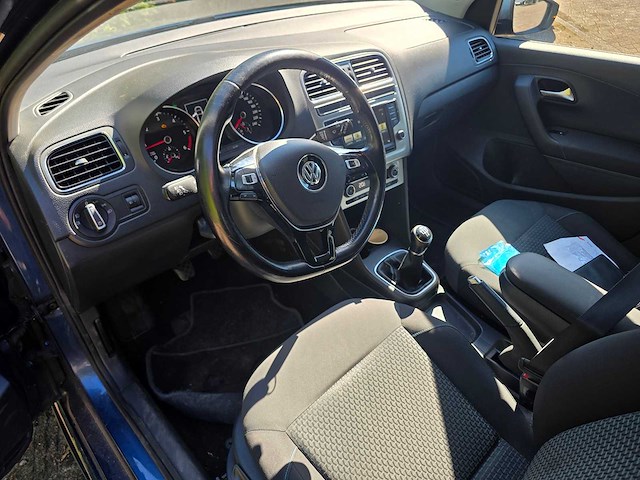 Volkswagen - 2014 - polo - 1.4 tdi 75pk bluemotion - personenauto - 4-xsk-63 - afbeelding 12 van  13