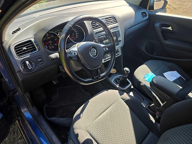 Volkswagen - 2014 - polo - 1.4 tdi 75pk bluemotion - personenauto - 4-xsk-63 - afbeelding 12 van  13