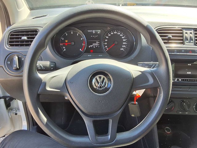 Volkswagen - 2014 - polo - personenauto - afbeelding 6 van  19