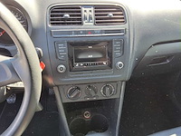 Volkswagen - 2014 - polo - personenauto - afbeelding 7 van  19