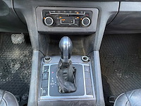 Volkswagen - 2015 - amarok - 2.0 tdi 4motion dc highline - personenauto - afbeelding 15 van  39