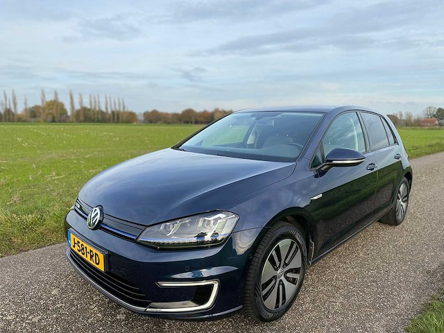 Volkswagen - 2015 - e-golf - e-golf - j-581-rd - afbeelding 1 van  16