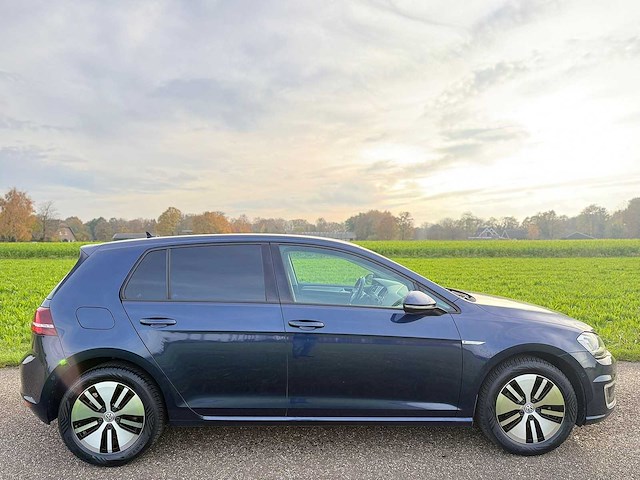 Volkswagen - 2015 - e-golf - e-golf - j-581-rd - afbeelding 11 van  16