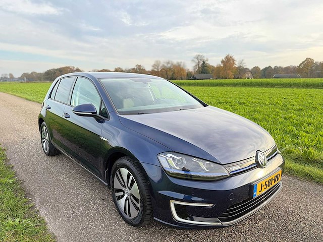 Volkswagen - 2015 - e-golf - e-golf - j-581-rd - afbeelding 10 van  16