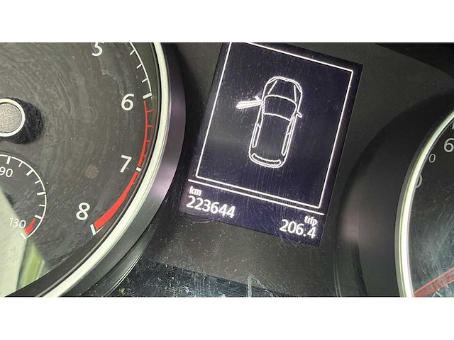 Volkswagen - 2015 - golf - 1.0 tsi comfortline - ht-343-v - personenauto - afbeelding 2 van  13