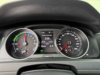 Volkswagen - 2015 - golf - 1.4 tsi gte - personenauto - afbeelding 4 van  24