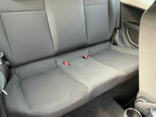 Volkswagen - 2015 - up! - 1.0 take up! bluem. - personenauto (7-zfl-33) - afbeelding 11 van  26