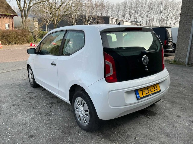 Volkswagen - 2015 - up! - 1.0 take up! bluem. - personenauto (7-zfl-33) - afbeelding 23 van  26