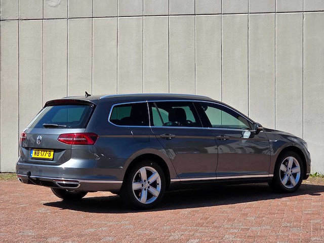 Volkswagen - 2016 - passat variant - 1.4 t. gte c.s. pl. - nb-177-b - afbeelding 33 van  46