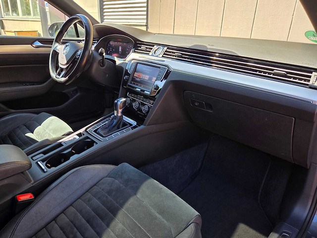 Volkswagen - 2016 - passat variant - 1.4 t. gte c.s. pl. - nb-177-b - afbeelding 10 van  46