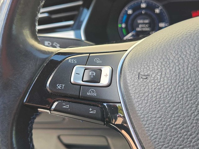 Volkswagen - 2016 - passat variant - 1.4 t. gte c.s. pl. - nb-177-b - afbeelding 14 van  46