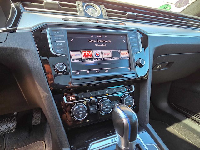 Volkswagen - 2016 - passat variant - 1.4 t. gte c.s. pl. - nb-177-b - afbeelding 19 van  46