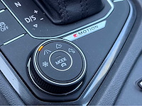 Volkswagen - 2016 - tiguan - 2.0 tsi 4 motion highline - personenauto - afbeelding 14 van  26