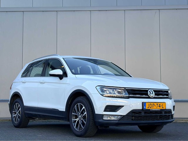 Volkswagen - 2016 - tiguan - 2.0 tsi 4 motion highline - personenauto - afbeelding 20 van  26