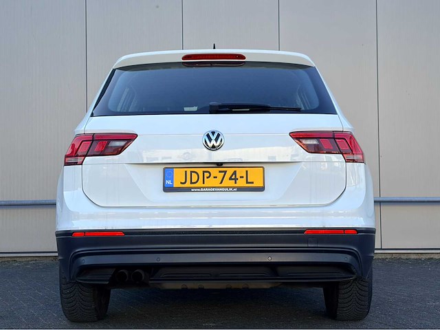 Volkswagen - 2016 - tiguan - 2.0 tsi 4 motion highline - personenauto - afbeelding 22 van  26